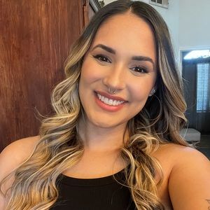 Meet your Posher, Brianna